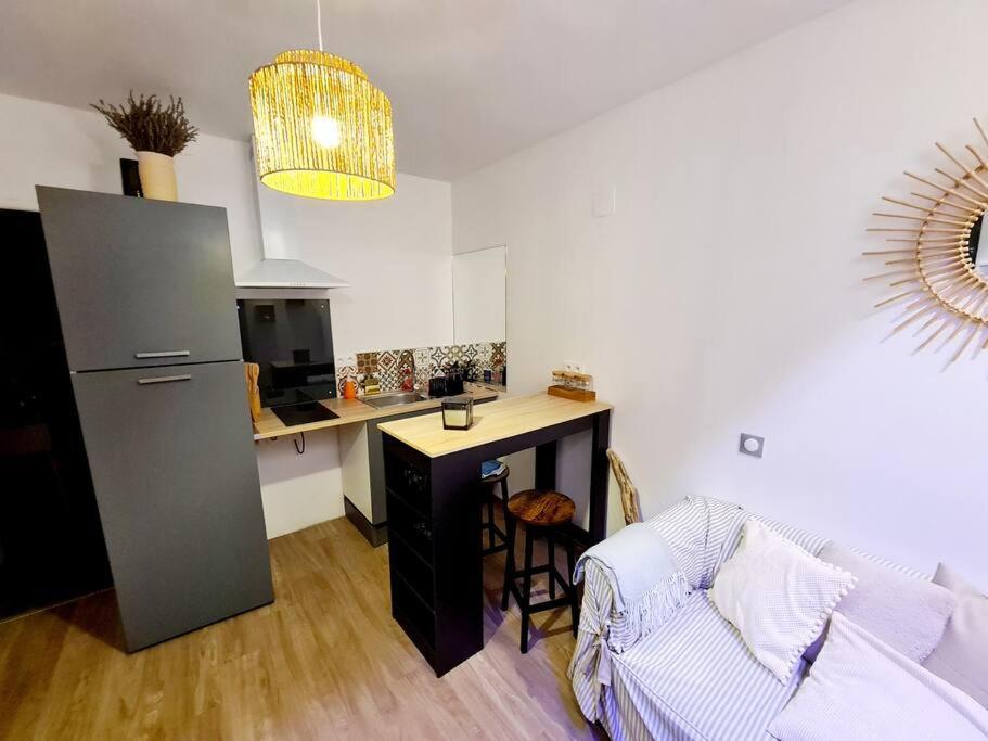 Appartement Cosy Et Calme En Hyper-Centre Tarbes Exterior foto